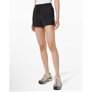Lululemon Spring Break Away Short *4-way Stretch 3" Size 8 Black